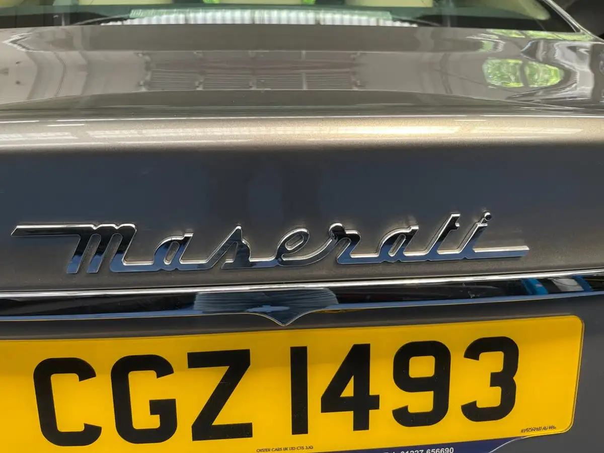 2016-maserati-quattroporte-30td-big-30