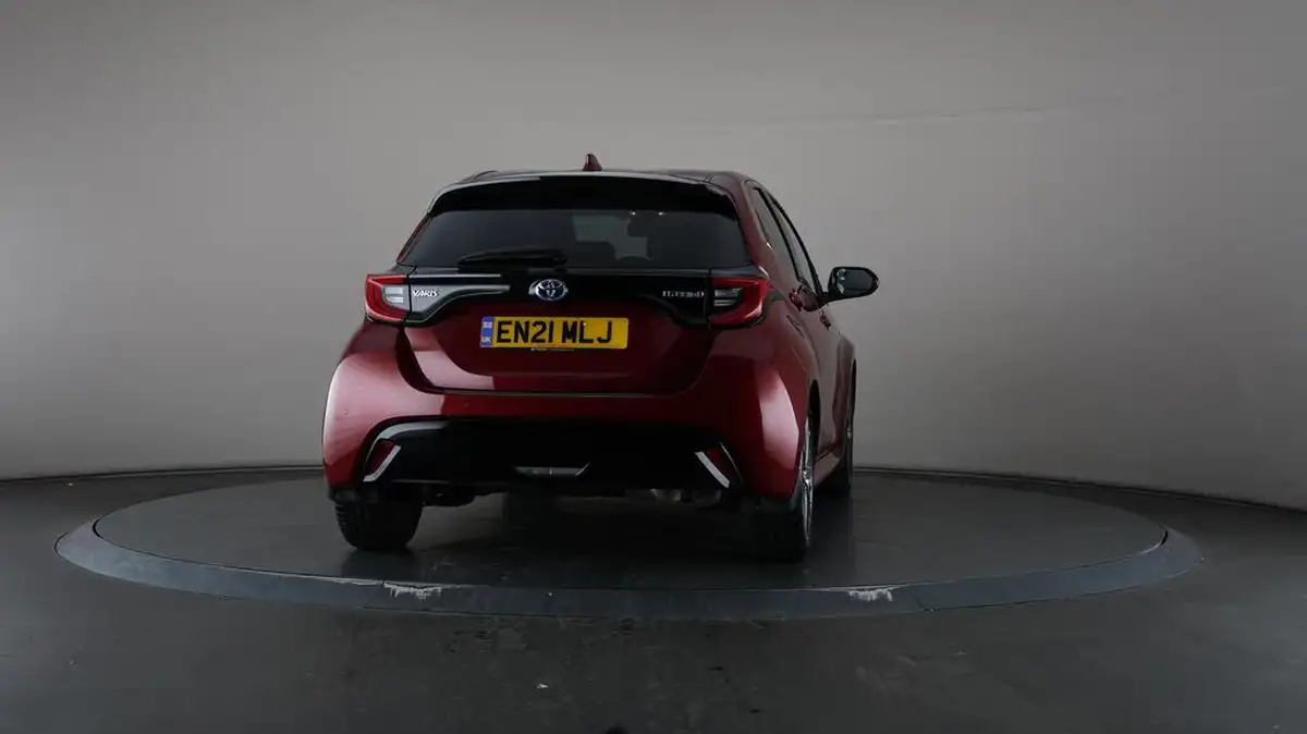 2021-toyota-yaris-15-vvt-i-excel-big-71