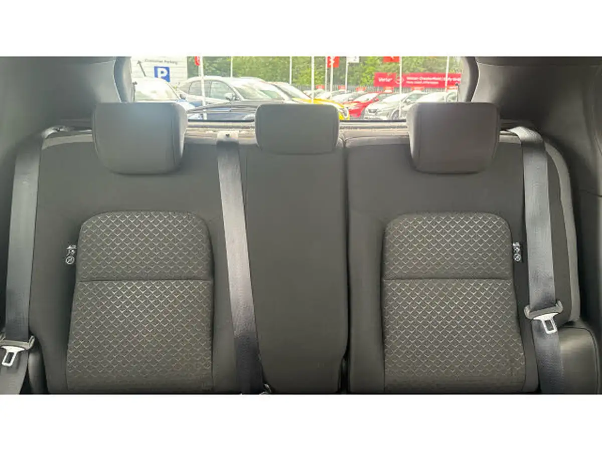 2021-nissan-juke-10-dig-t-n-connecta-big-14