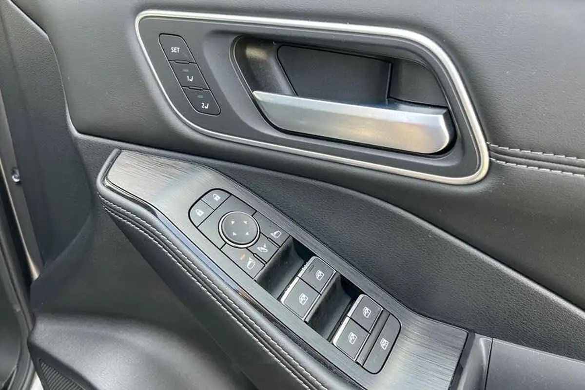2023-nissan-x-trail-15-mhev-tekna-big-15