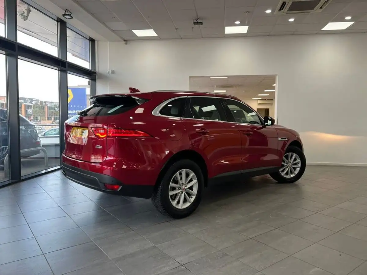 2016-jaguar-f-pace-20-i4d-prestige-awd-auto-big-7