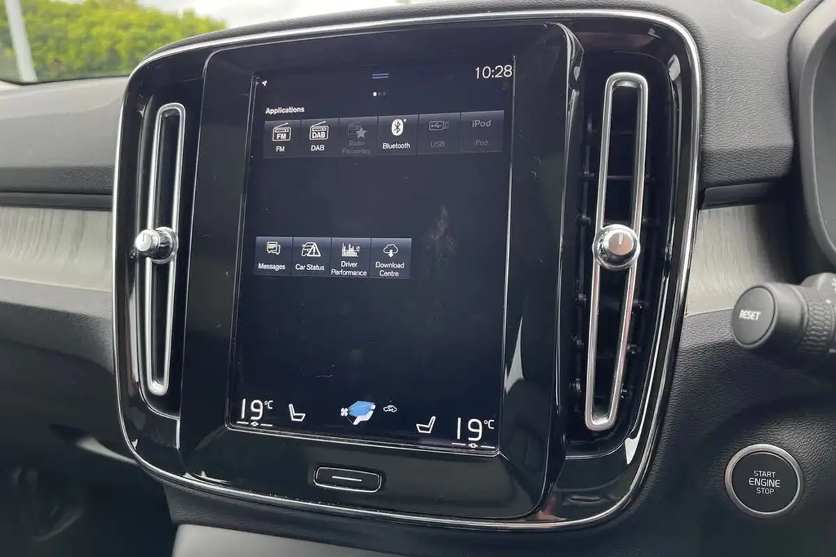 2022-volvo-xc40-15-t5-inscription-pro-big-51
