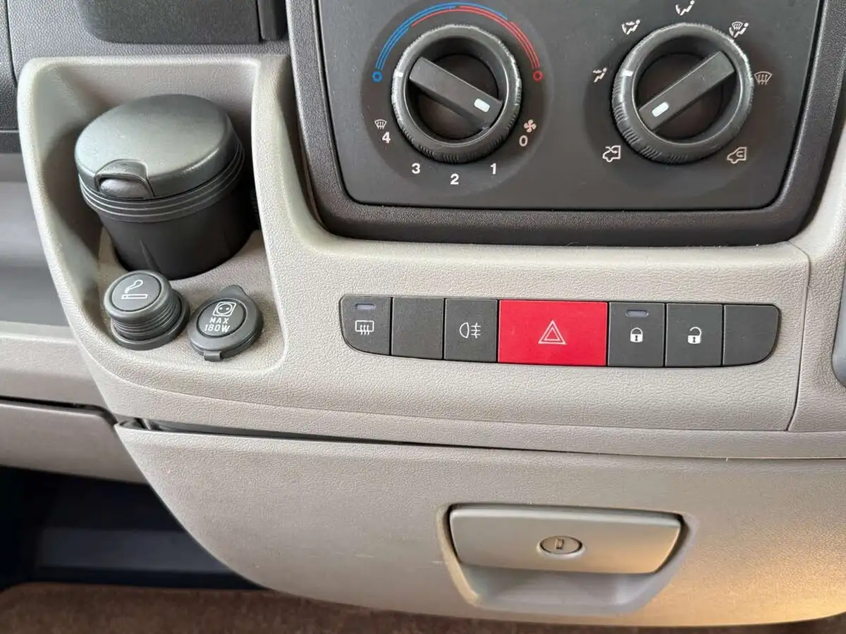 2008-fiat-ducato-big-28