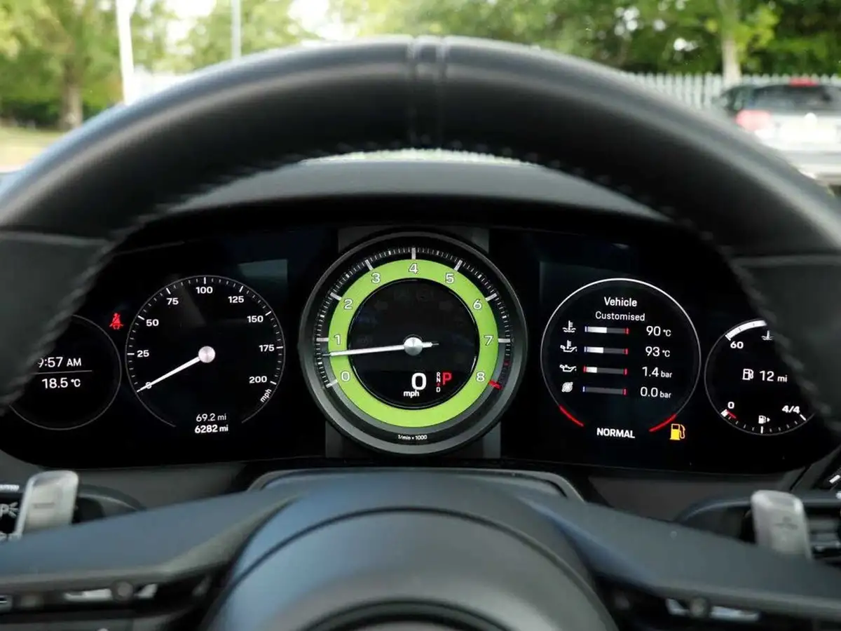 2023-porsche-911-30-carrera-t-pdk-big-11
