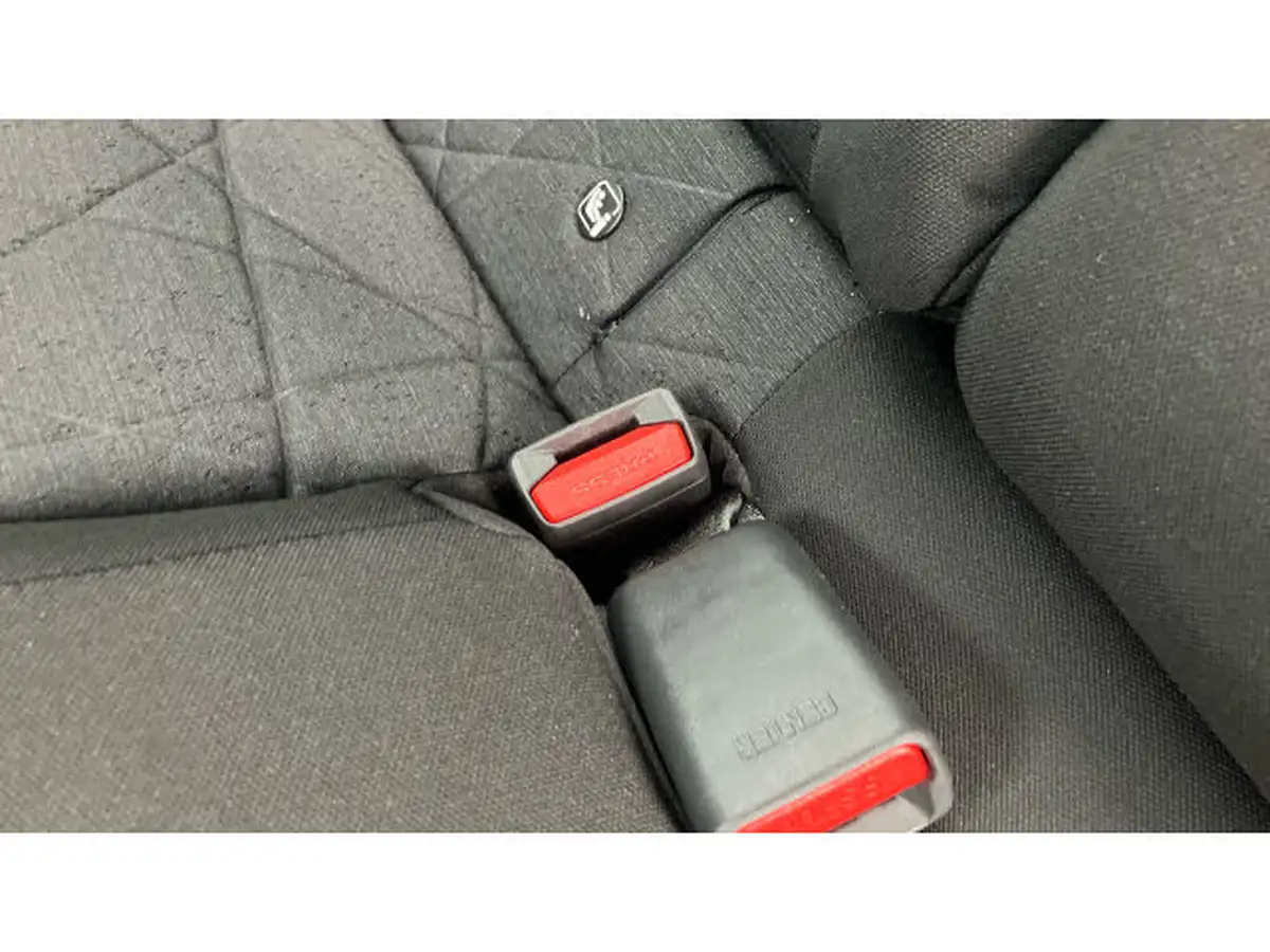 2024-hyundai-bayon-10-t-gdi-premium-100ps-48-volt-mhev-dct-big-16