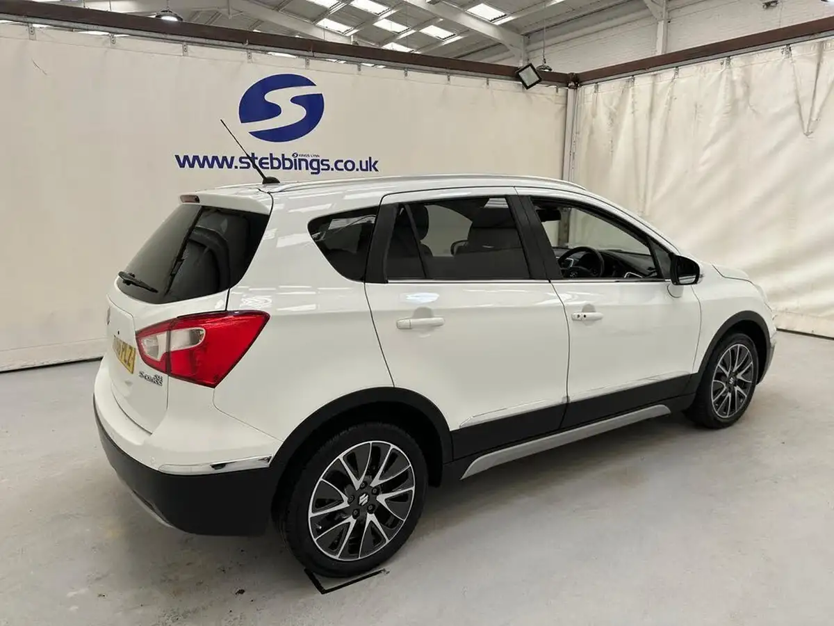 2016-suzuki-s-cross-16-sz5-big-5