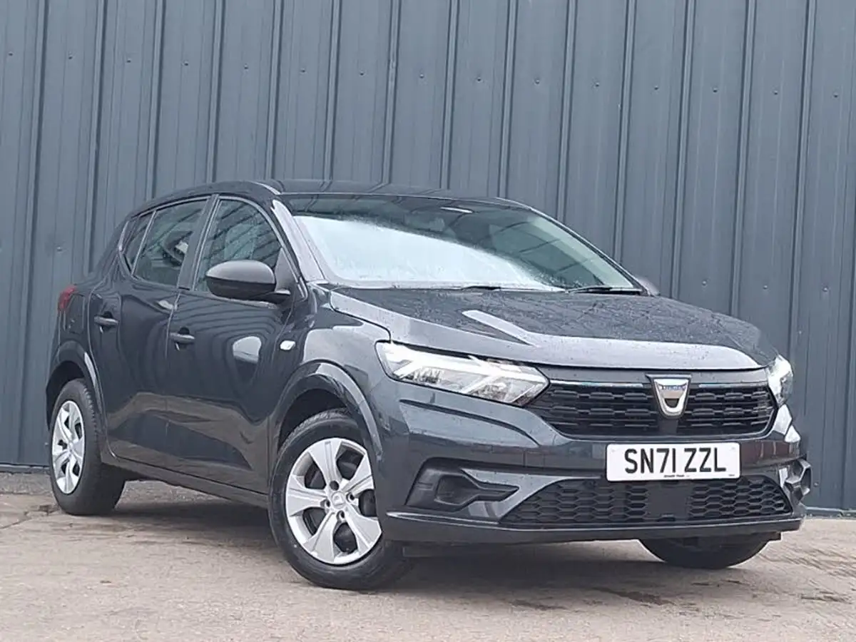 2021-dacia-sandero-10-sce-essential-big-0