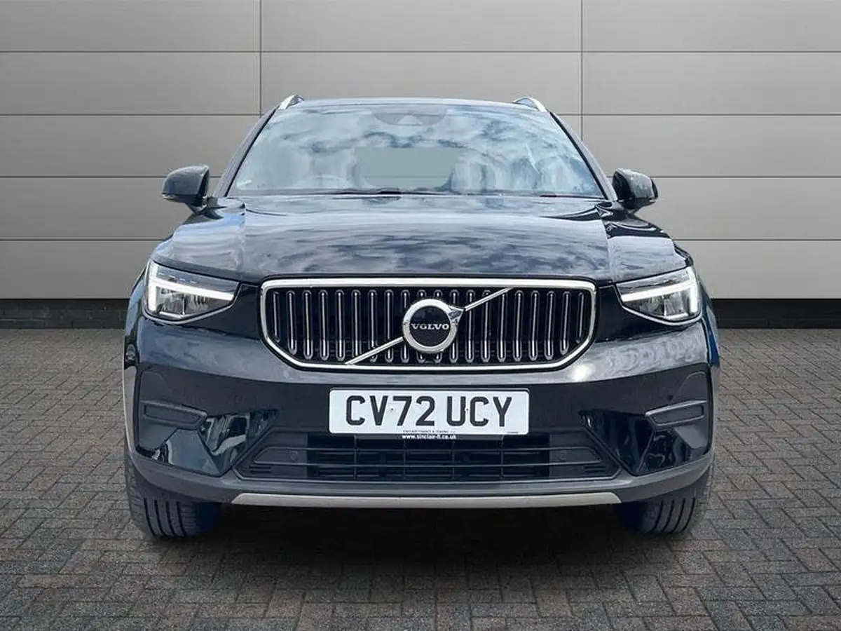 2022-volvo-xc40-15-t4-core-big-7