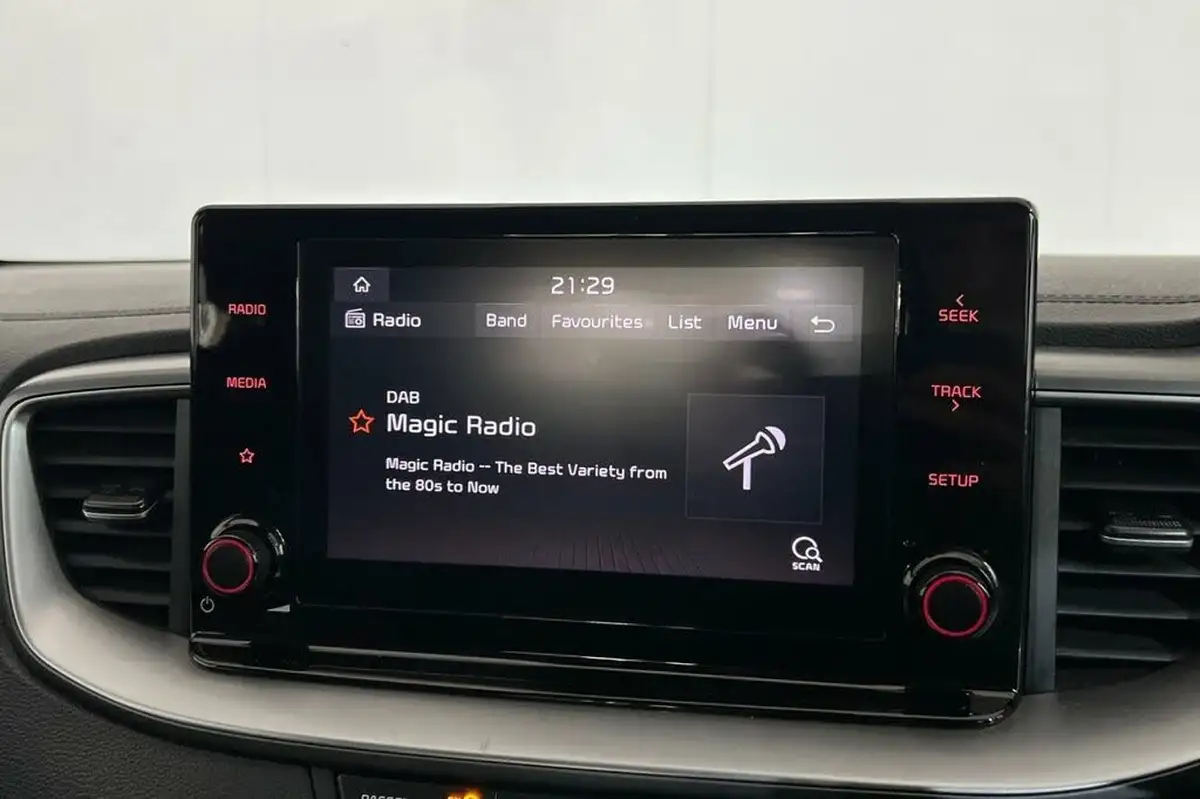 2021-kia-xceed-10-t-gdi-2-big-15