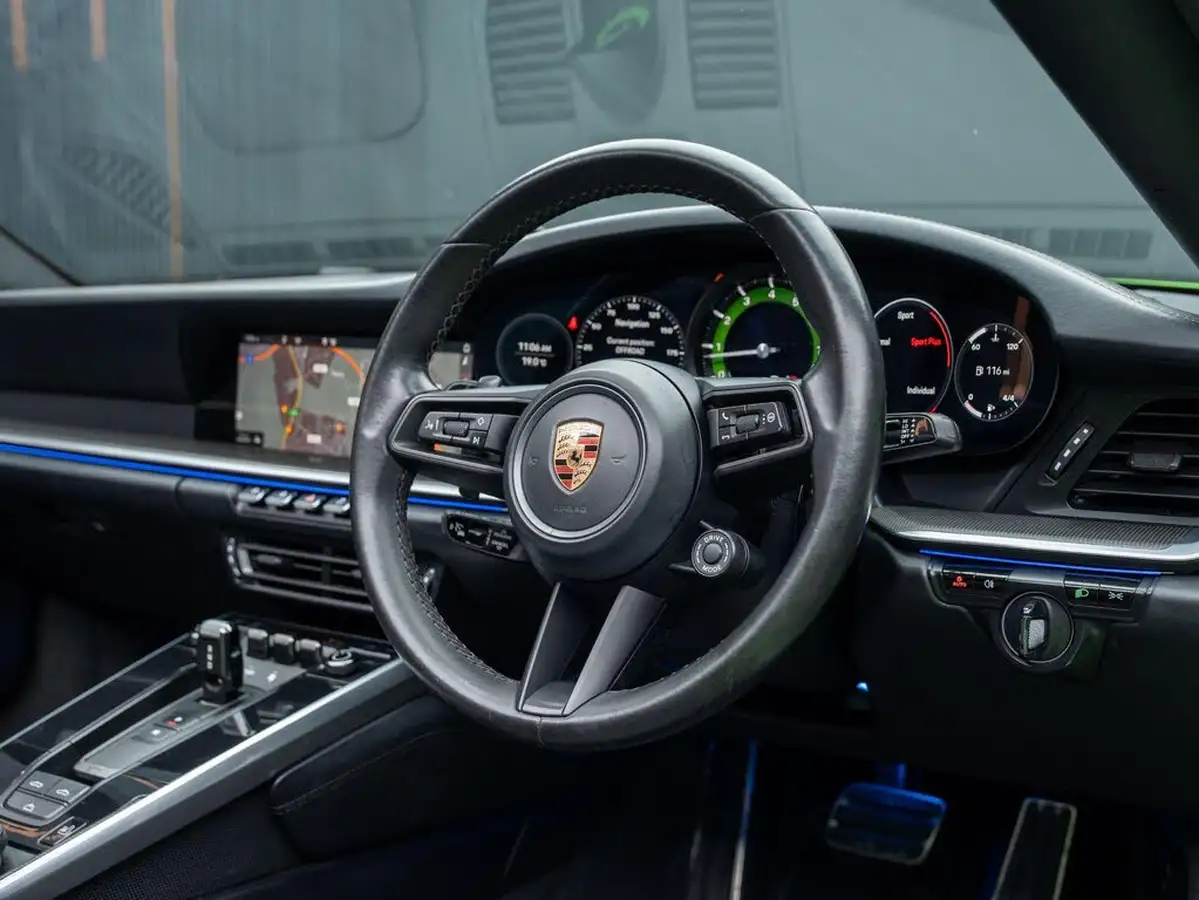 2019-porsche-911-30-carrera-s-450ps-coupe-pdk-big-3