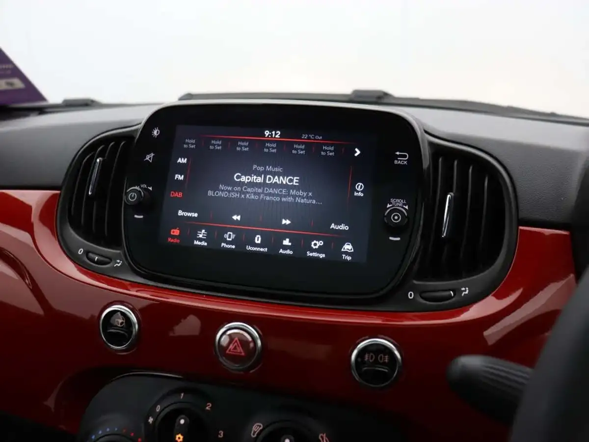 2022-fiat-500-10-red-big-24