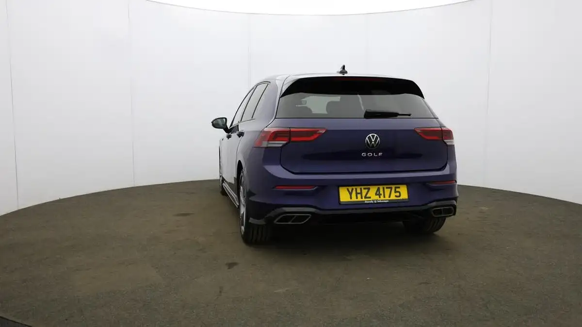 2021-volkswagen-golf-15-tsi-r-line-130ps-hatchback-big-65