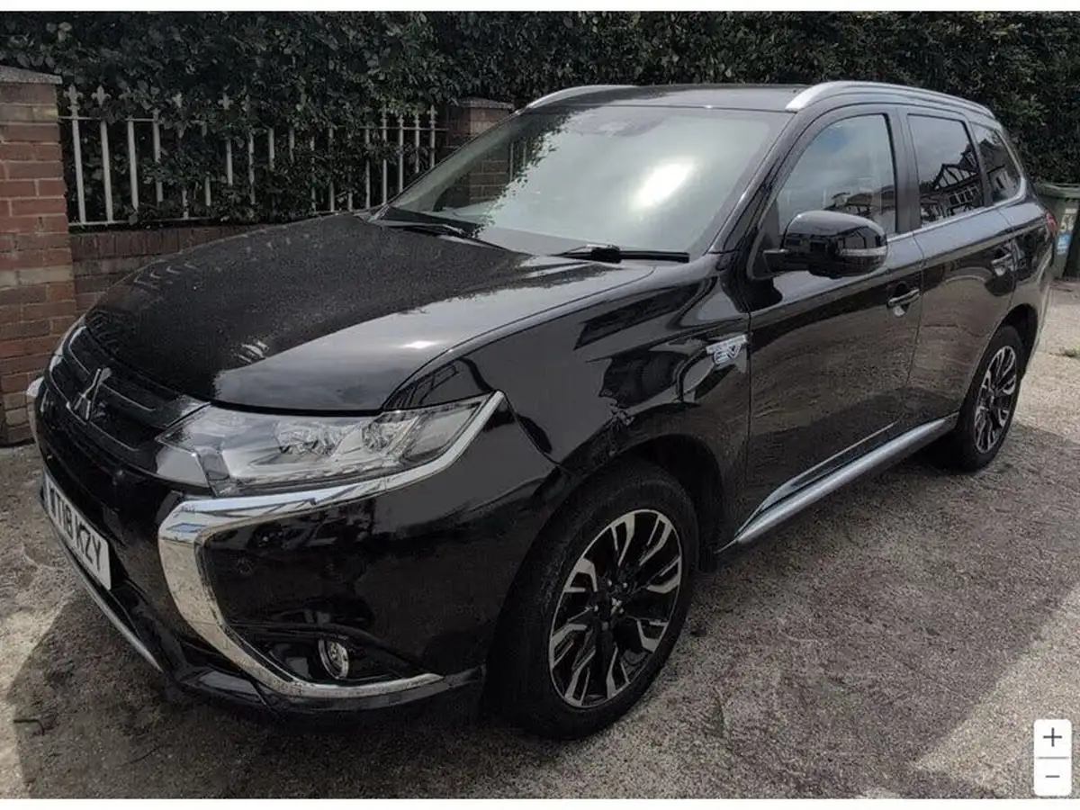 2018-mitsubishi-outlander-20-4hs-phev-5st-big-3