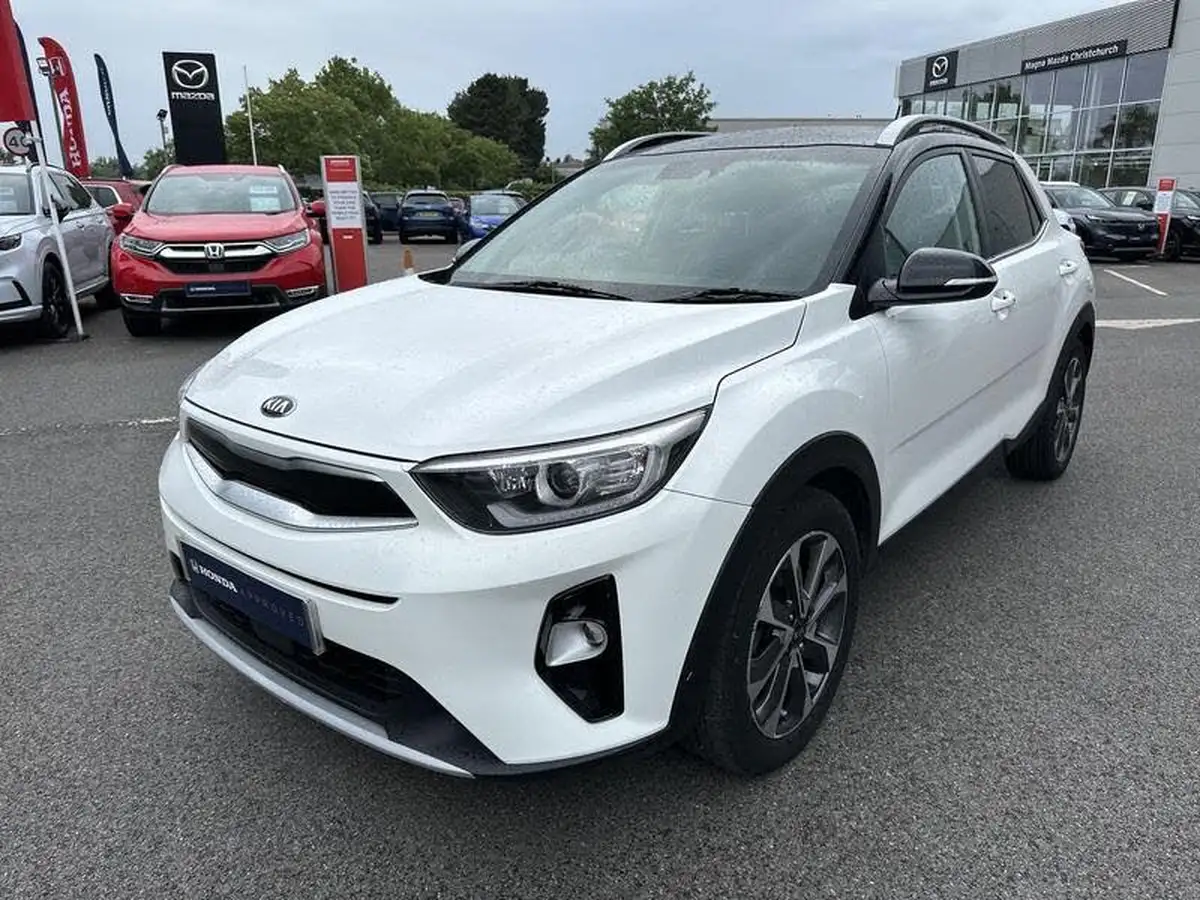 2018-kia-stonic-10-t-gdi-first-edition-big-9