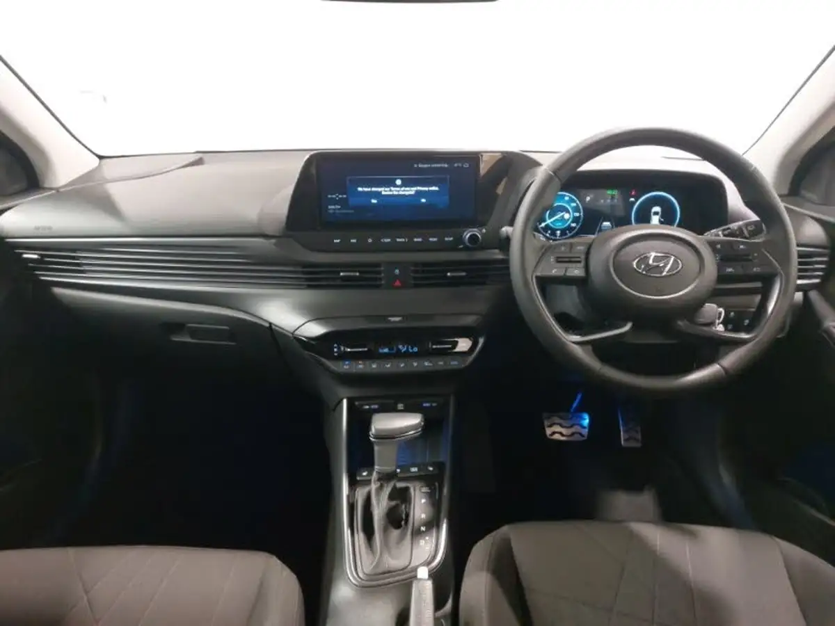 2023-hyundai-bayon-10-t-gdi-premium-120ps-dct-big-2