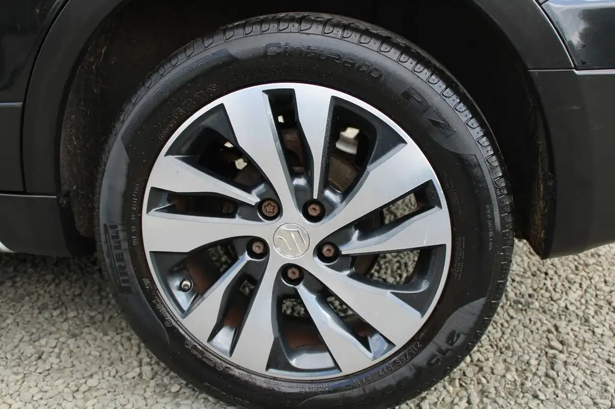 2016-suzuki-s-cross-10-boosterjet-sz-t-110ps-big-16