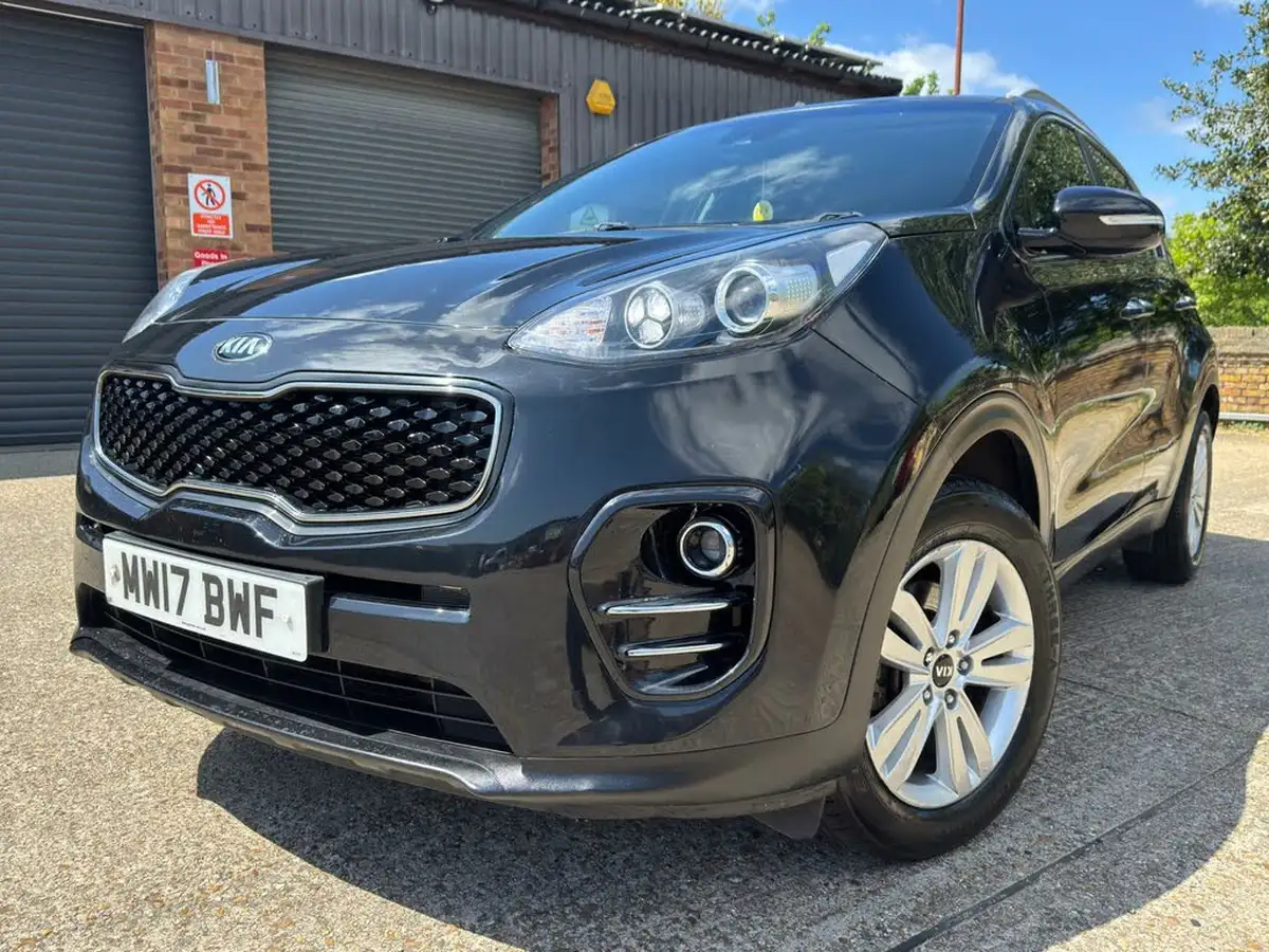 2017-kia-sportage-16-gdi-2-big-3