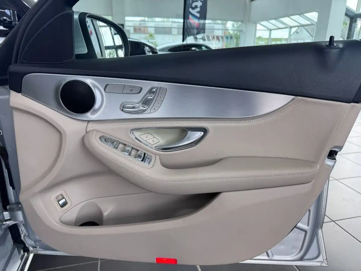 2015-mercedes-benz-c-class-21cdi-c220-sport-premiumss-estate-5d-7g-tronic-plus-big-13