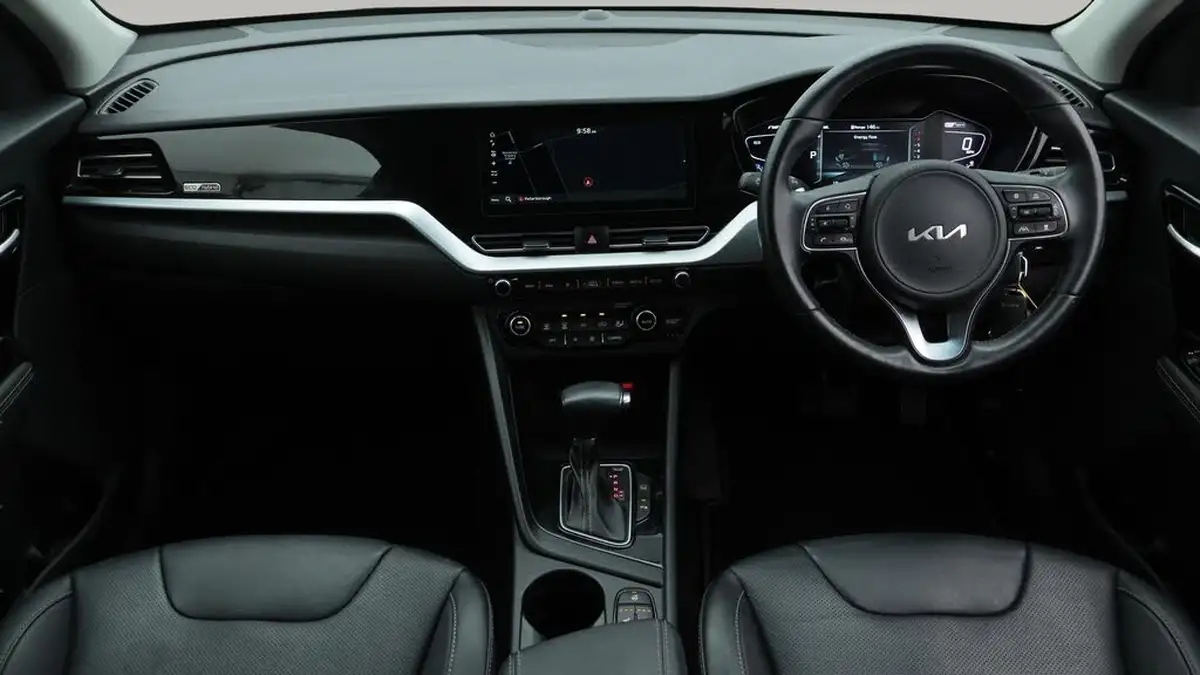 2022-kia-niro-16-gdi-3-156kwh-big-13