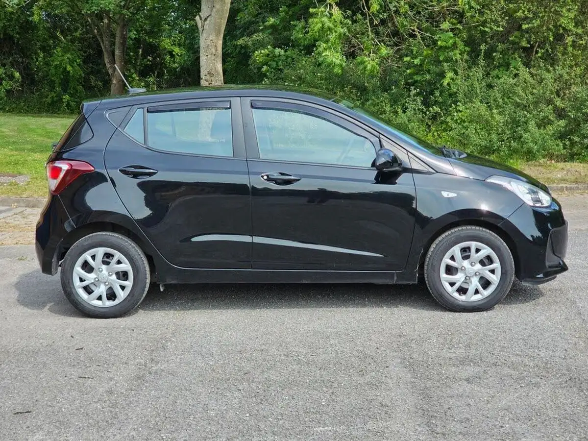 2017-hyundai-i10-10-se-big-7