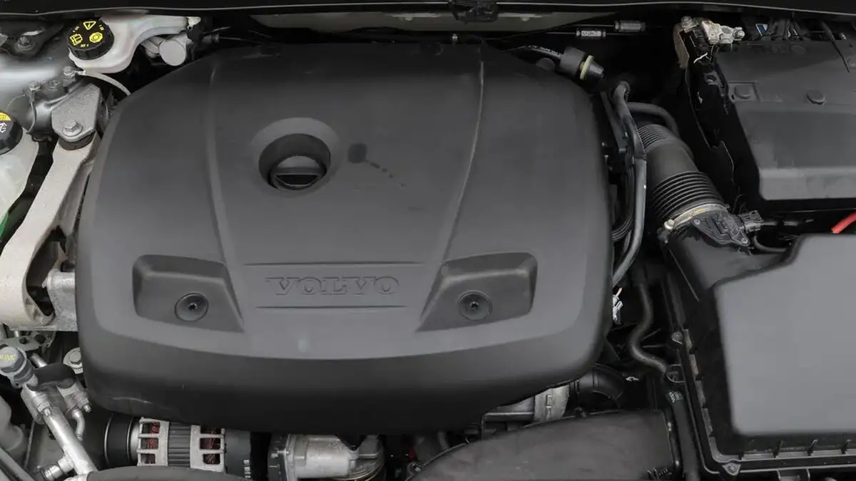 2019-volvo-v40-15-t3-inscription-big-19