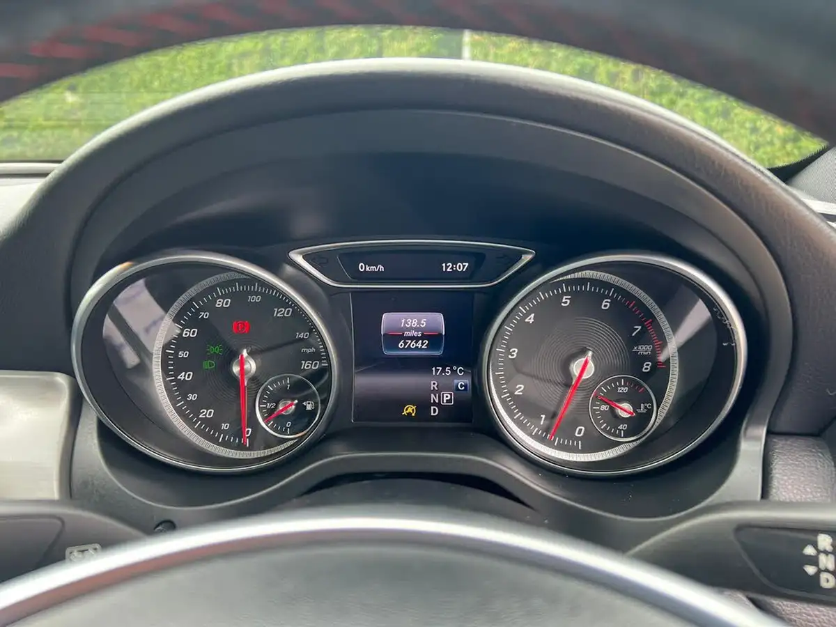 2017-mercedes-benz-cla-16-cla-180-amg-line-coupe-4d-7g-dct-big-19