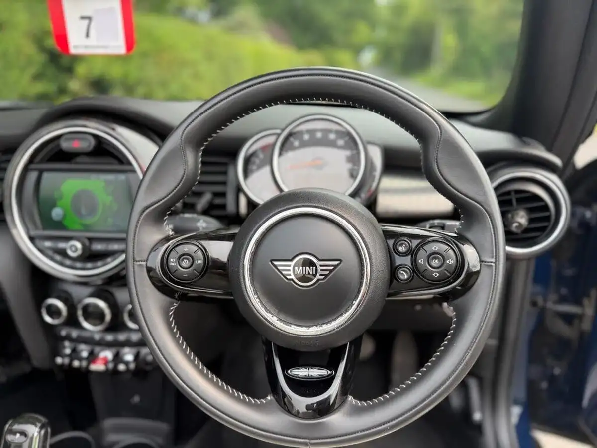 2019-mini-cooper-15-cooper-exclusive-134bhp-ss-convertible-2d-auto-big-12