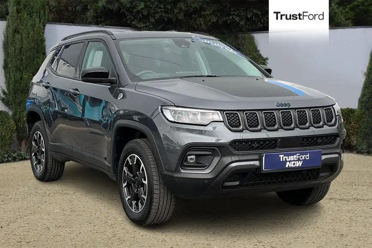 2022-jeep-compass-13-gse-trailhawk-big-0