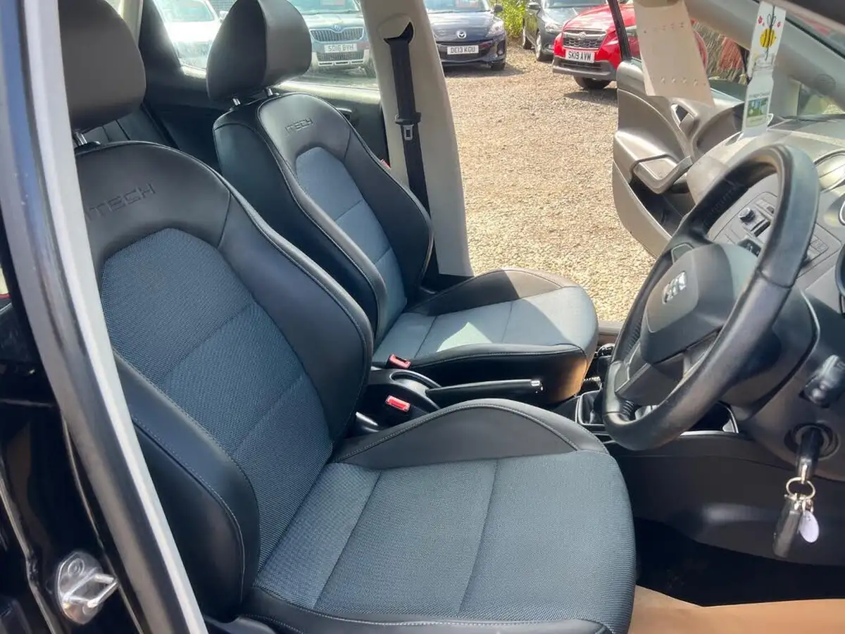 2015-seat-ibiza-12-i-tech-hatchback-5d-big-12
