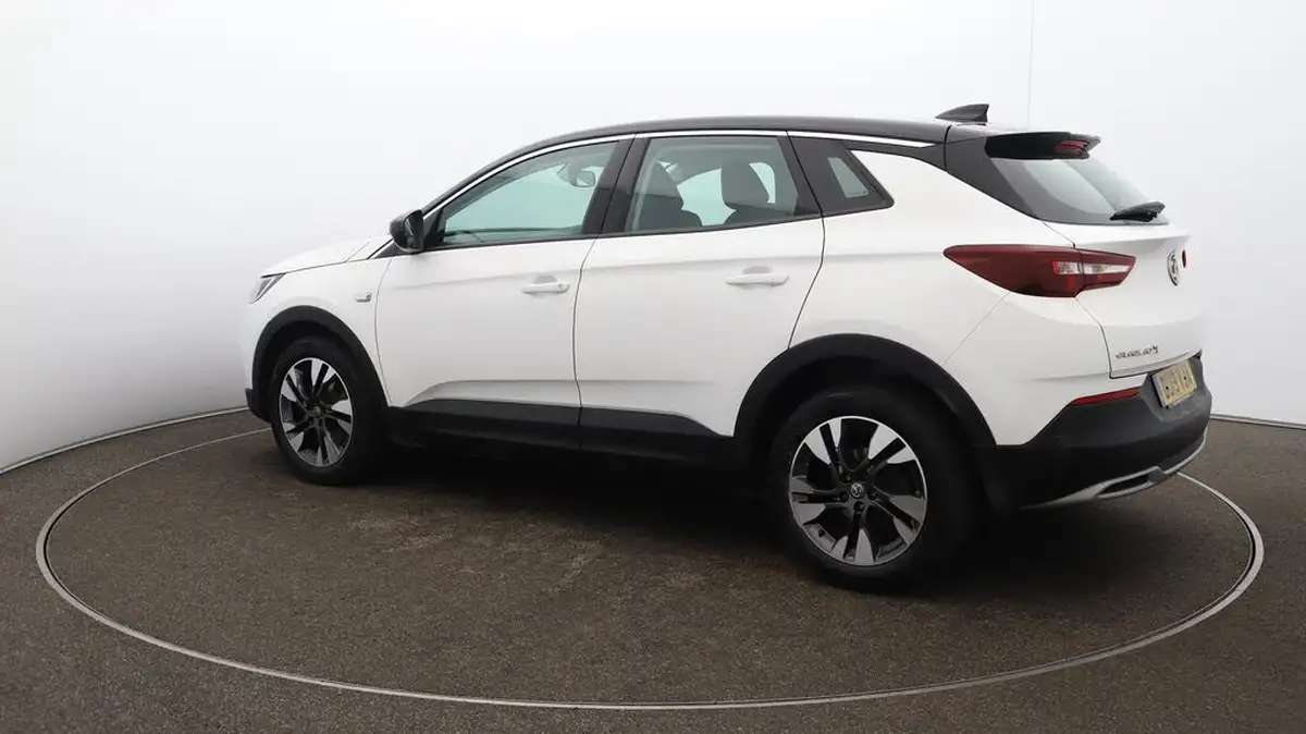 2019-vauxhall-grandland-x-12-sport-nav-big-36