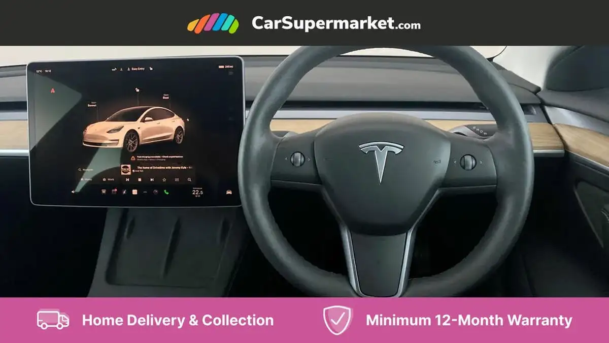 2022-tesla-model-3-e-rwd-big-13