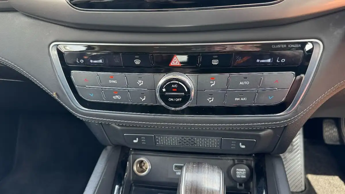 2019-kgm-ssangyong-rexton-22td-elx-t-tronic-big-35