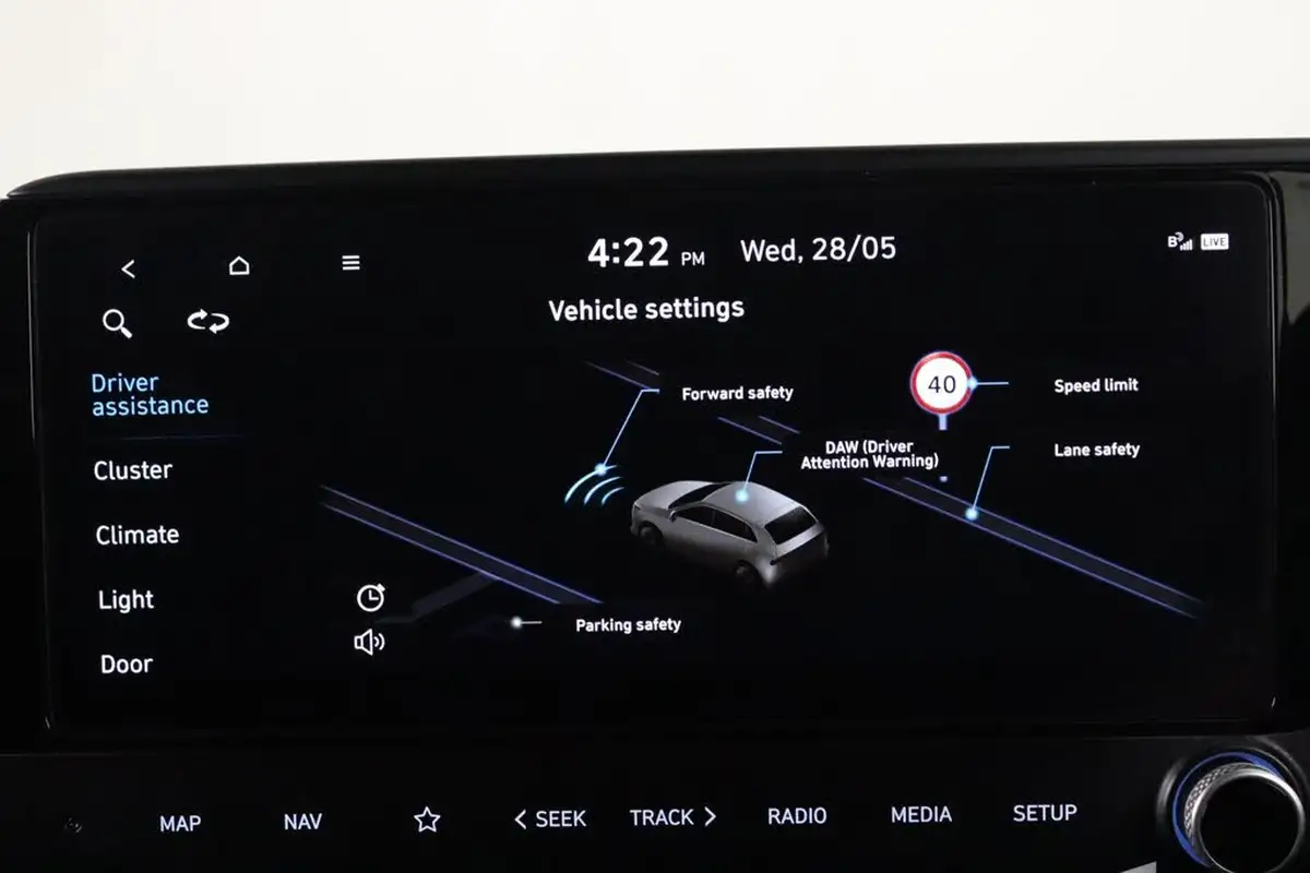 2023-hyundai-bayon-10-t-gdi-premium-100ps-dct-big-29
