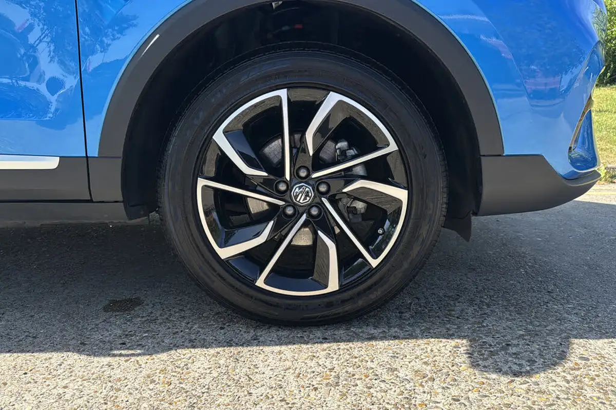 2024-mg-zs-suv-10t-gdi-exclusive-auto-big-28