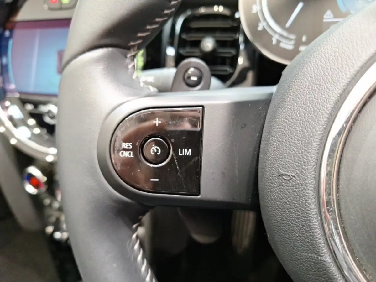 2024-mini-cooper-20-cooper-s-sport-176bhp-premium-auto-convertible-2d-auto-big-15