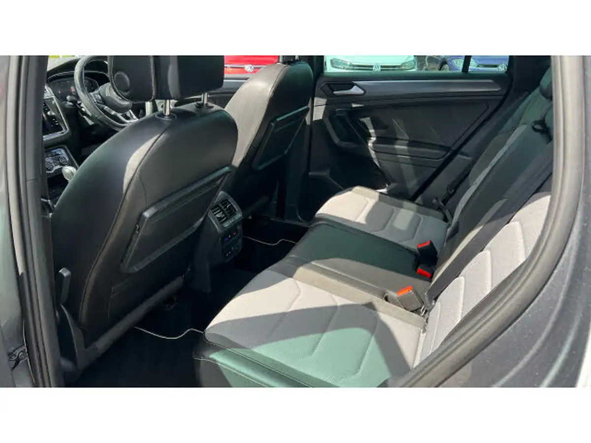 2020-volkswagen-tiguan-20tdi-r-line-tech-150ps-dsg-big-29