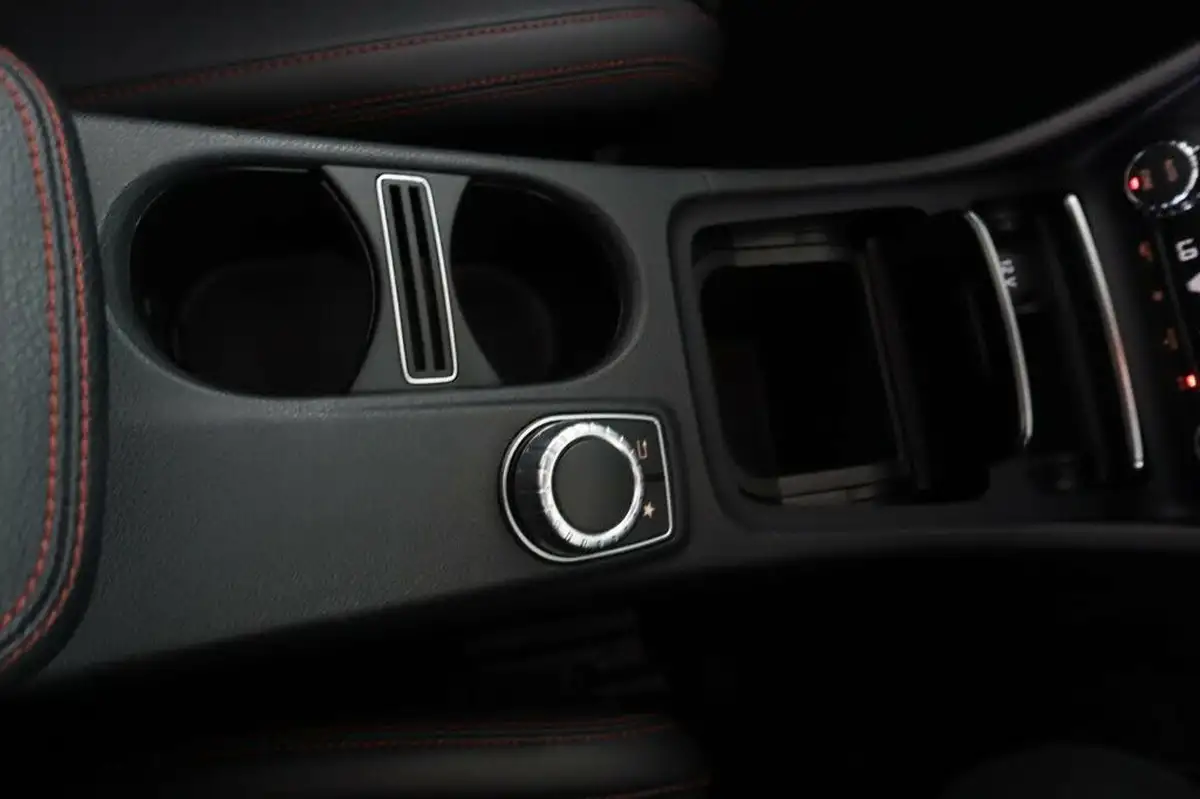 2016-mercedes-benz-a-class-21d-a200d-amg-line-136ps-premiumss-7g-dct-big-28