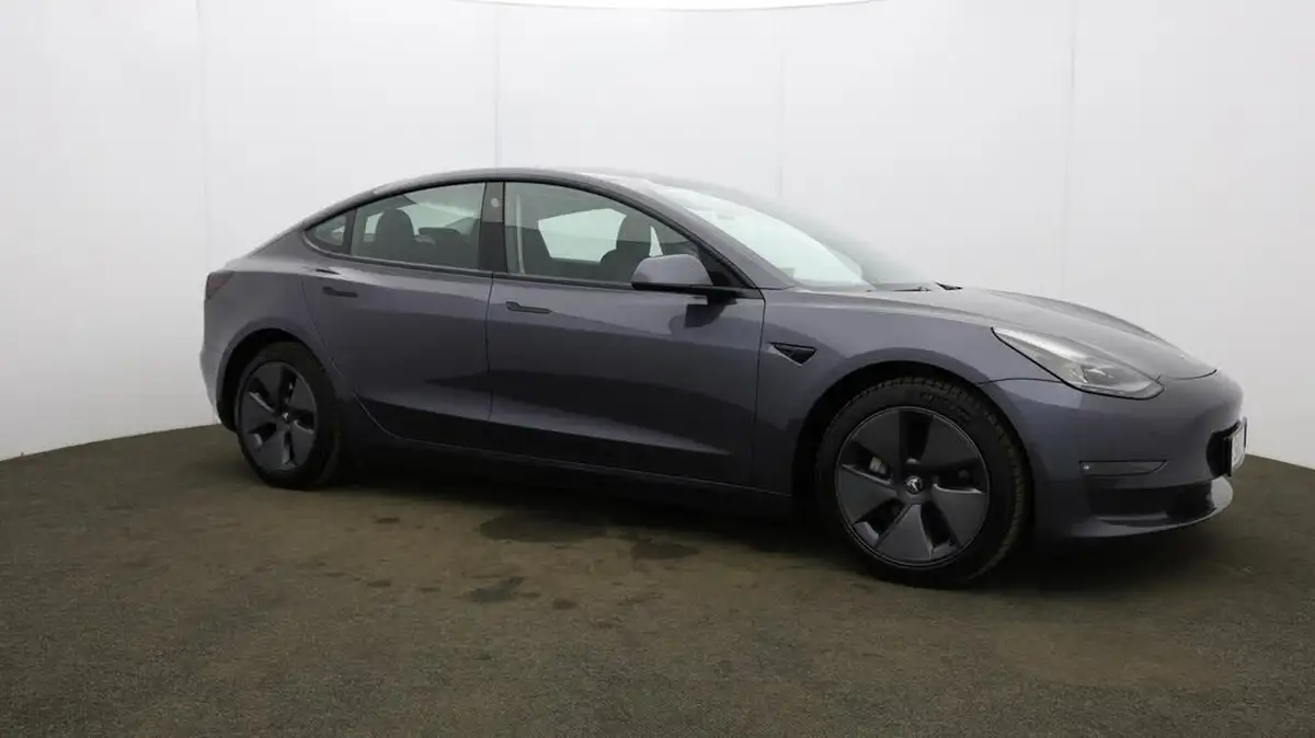 2021-tesla-model-3-e-long-range-4x4-big-51
