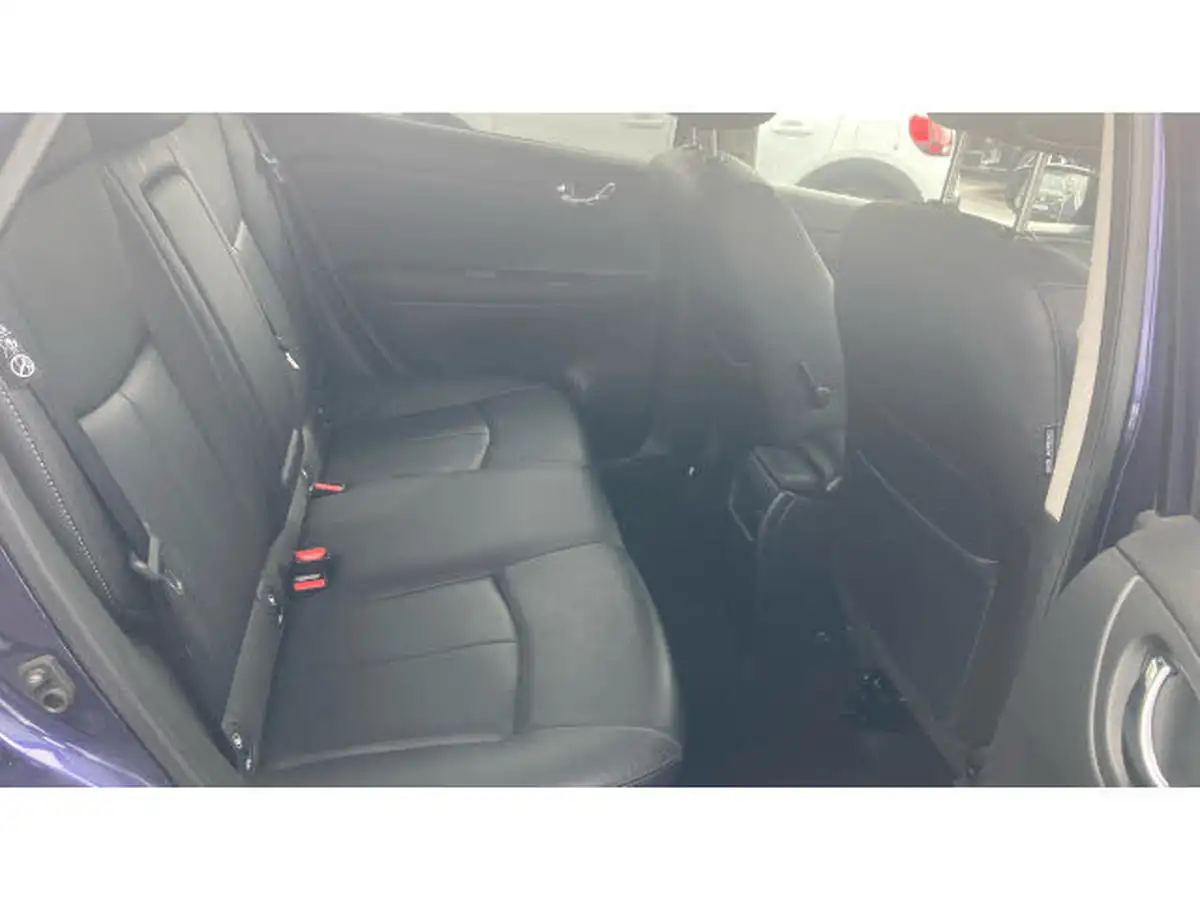 2017-nissan-pulsar-15dci-tekna-big-22