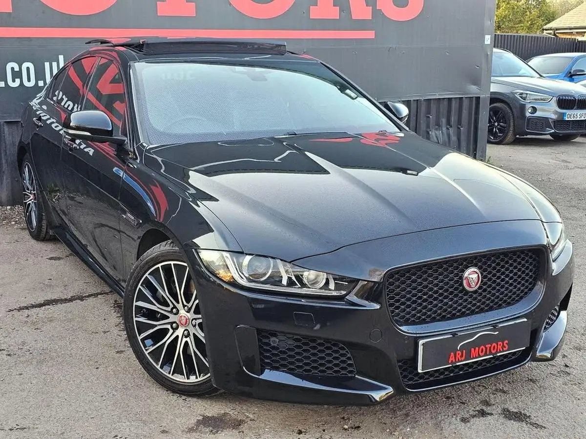2018-jaguar-xe-20i-landmark-200ps-big-29