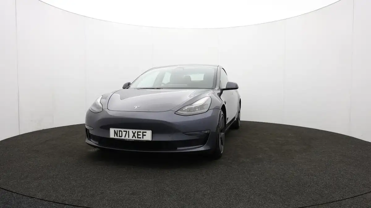 2021-tesla-model-3-e-long-range-awd-big-52