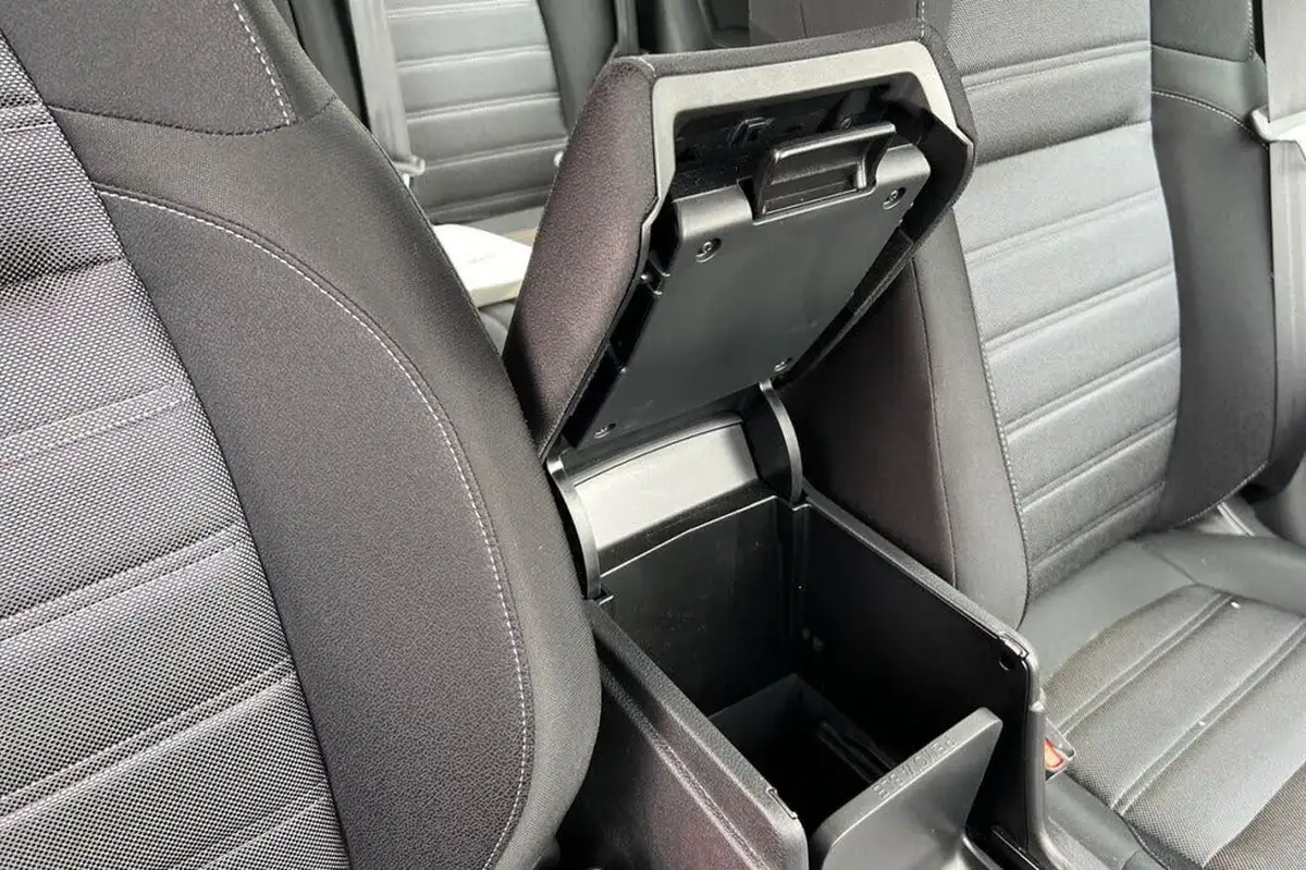 2019-honda-cr-v-15-vtec-turbo-se-193ps-4wd-cvt-big-38