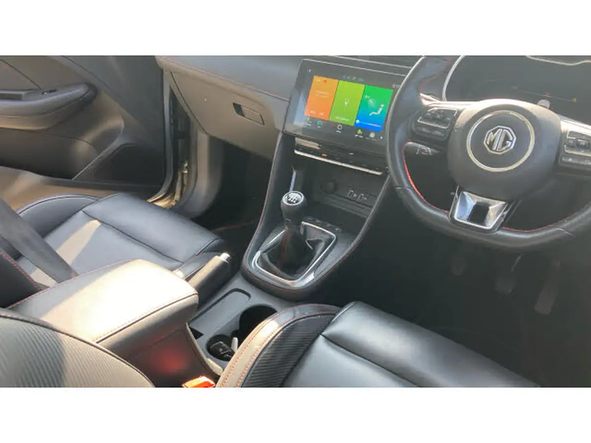 2021-mg-zs-suv-10t-gdi-exclusive-big-13