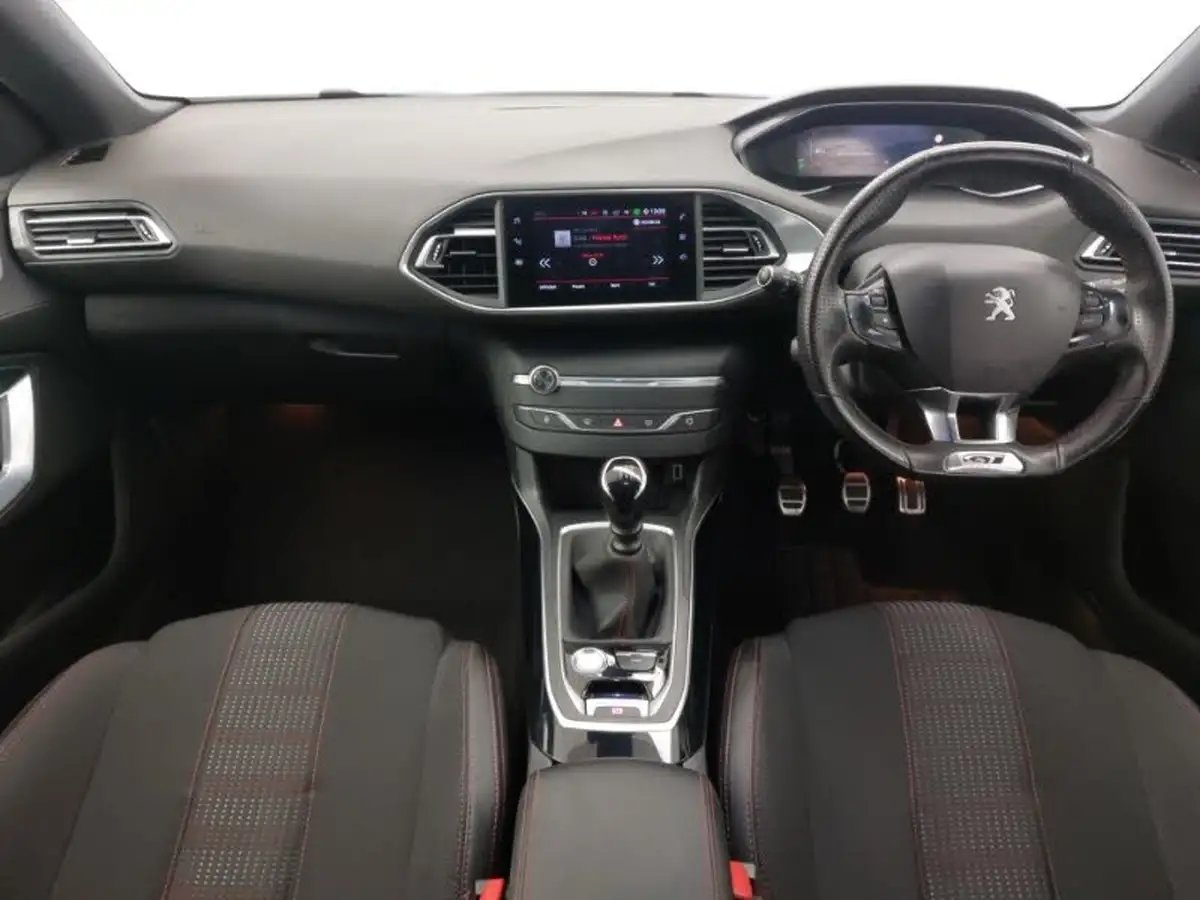 2020-peugeot-308-12-puretech-gt-big-2