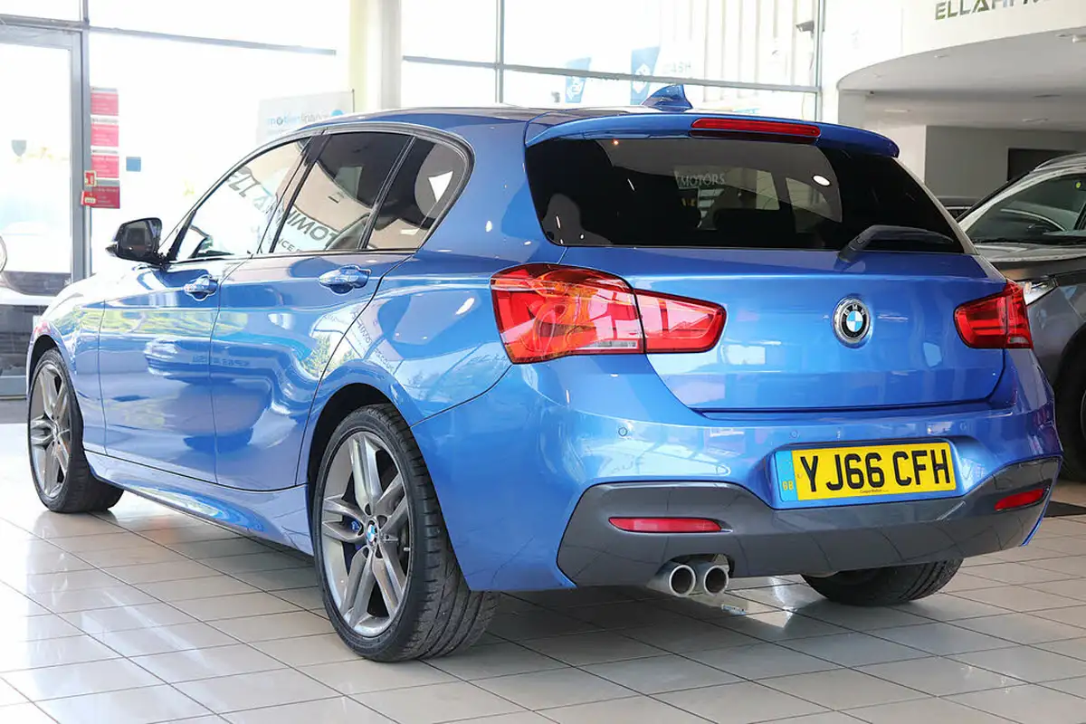 2017-bmw-1-series-20td-125d-m-sport-5d-big-5