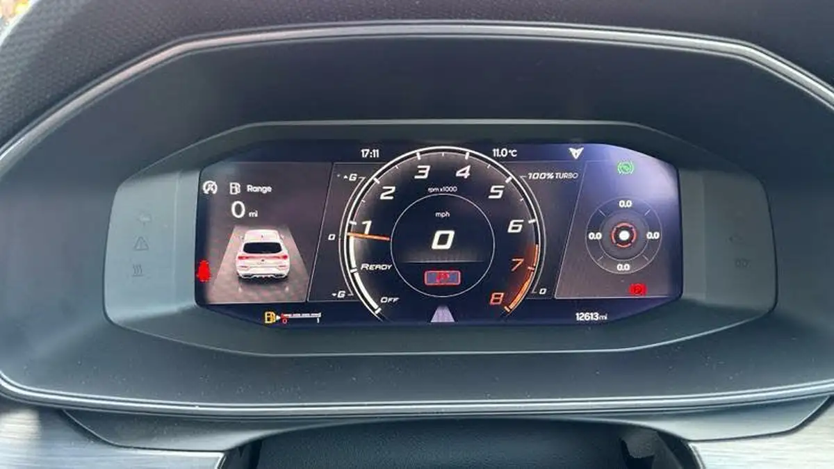 2022-cupra-leon-nf-20-tsi-vz3-300ps-hatchback-big-20