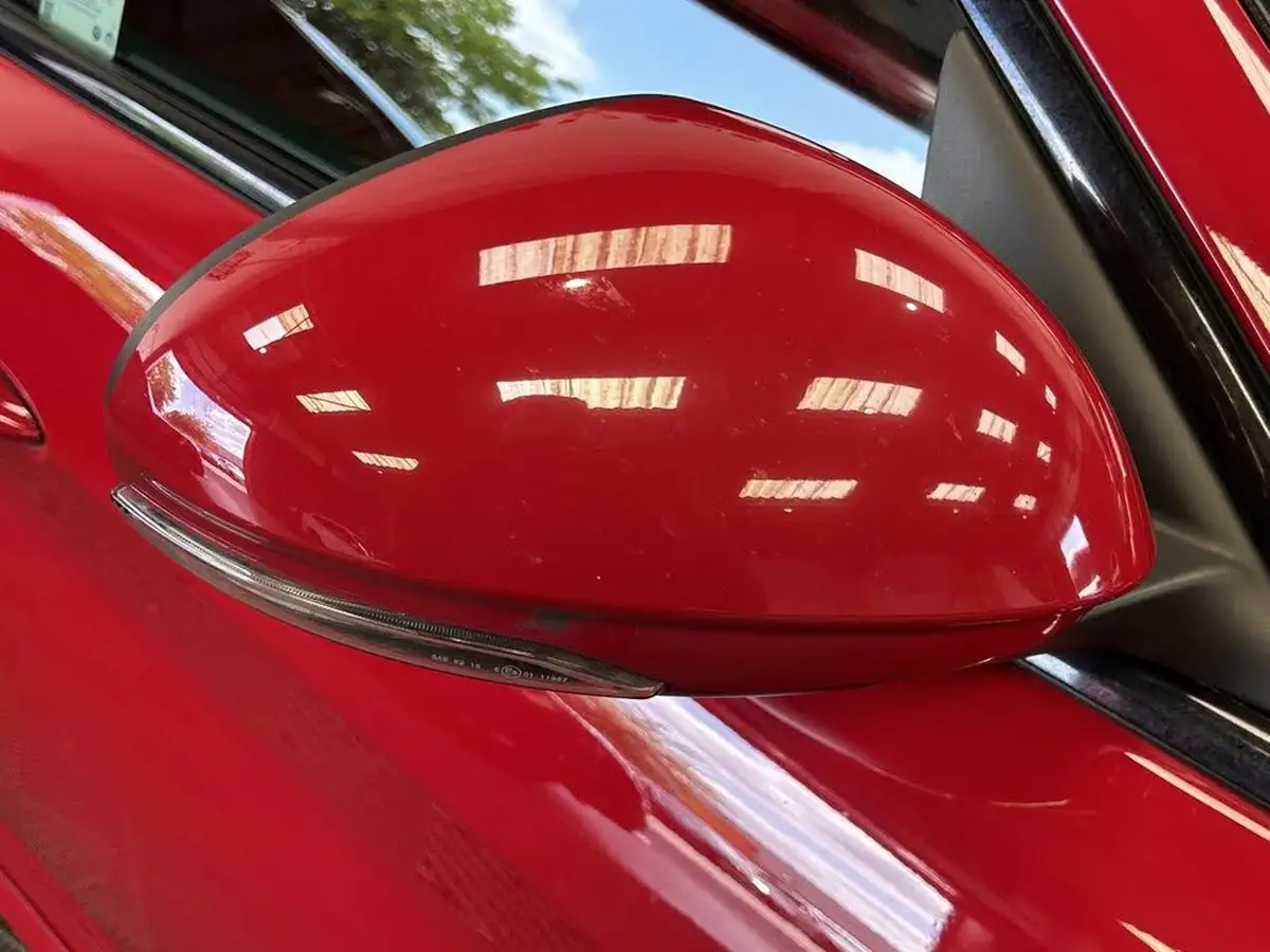 2018-alfa-romeo-giulia-20-veloce-big-21