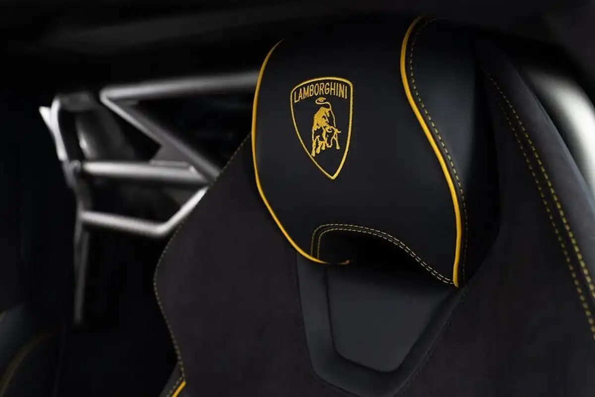 2024-lamborghini-huracan-big-10