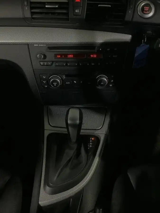 2010-bmw-1-series-20td-118d-m-sport-hatchback-5d-auto-big-20