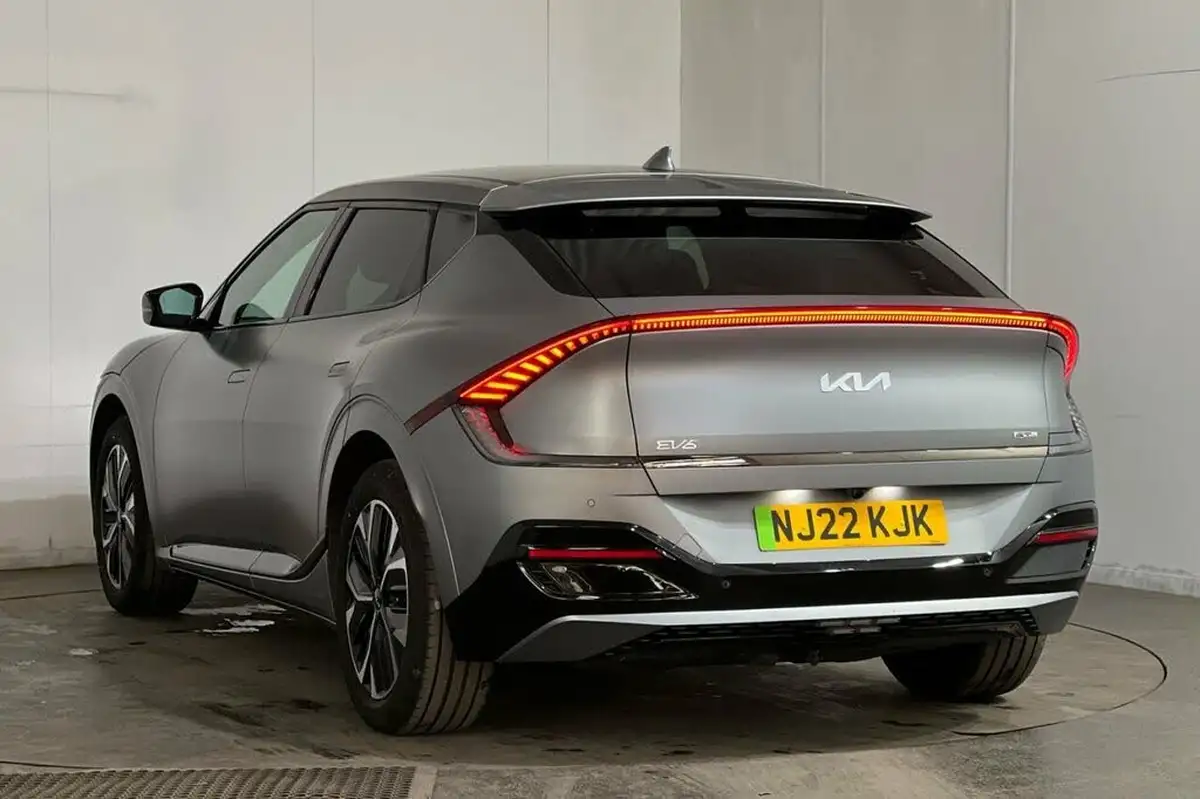 2022-kia-ev6-e-gt-line-320bhp-awd-heat-pump-big-21